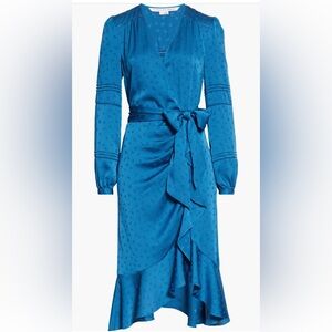 Veronica Beard
Miriam Tie Waist Long Sleeve Dress